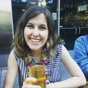 Meet your Posher, Casey